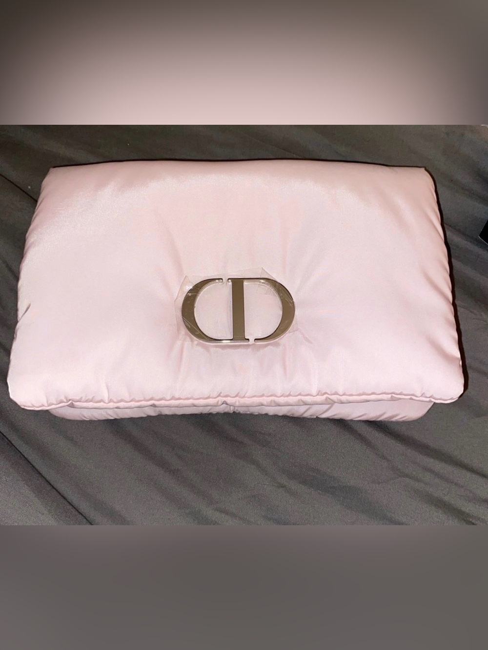 Dior Beauty✨🤍🩷 GWP Light Pink Cosmetic Pouch with Silver CD Logo